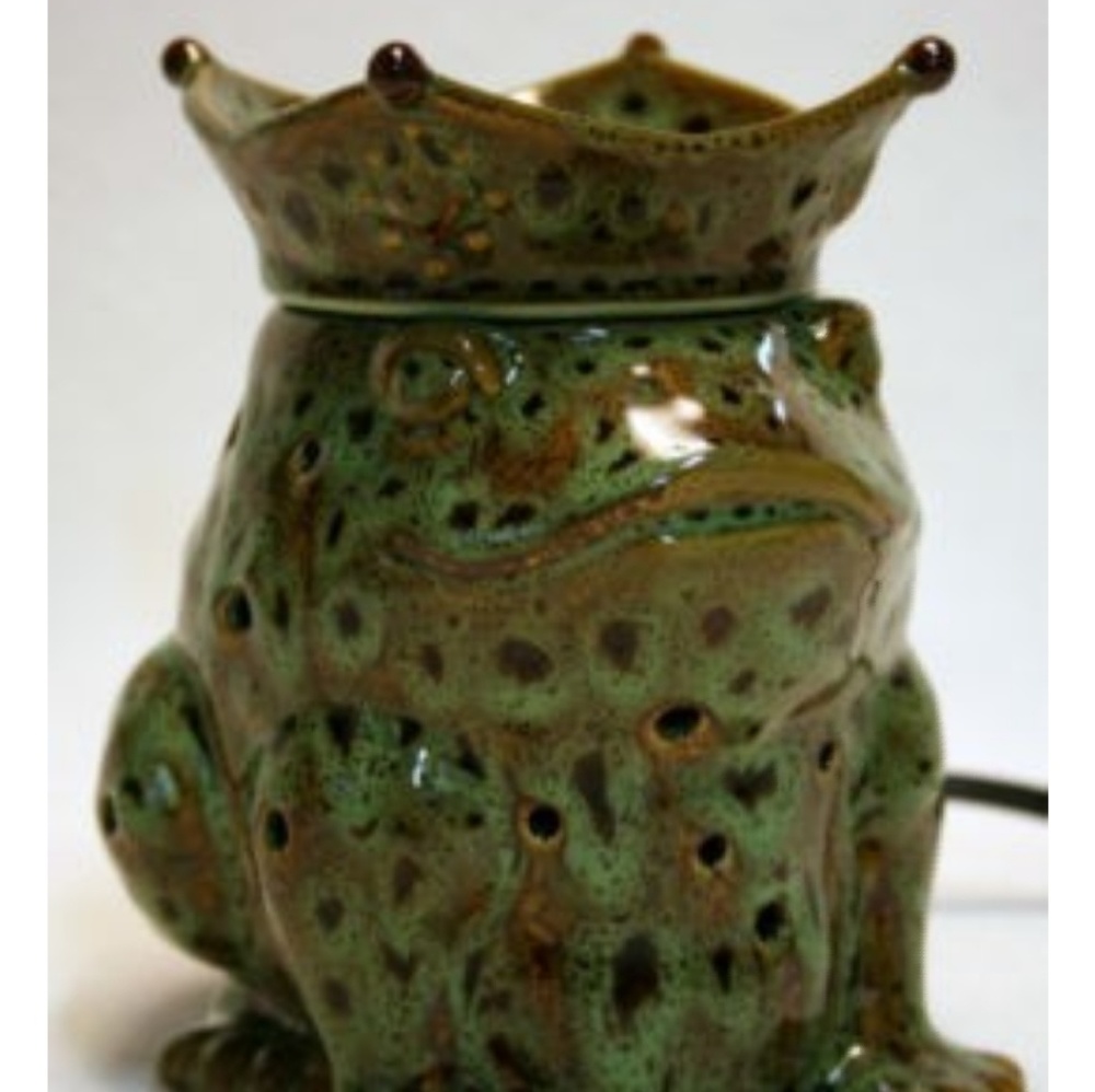 Partylite ScentGlow Enchanted Frog Prince Warmer